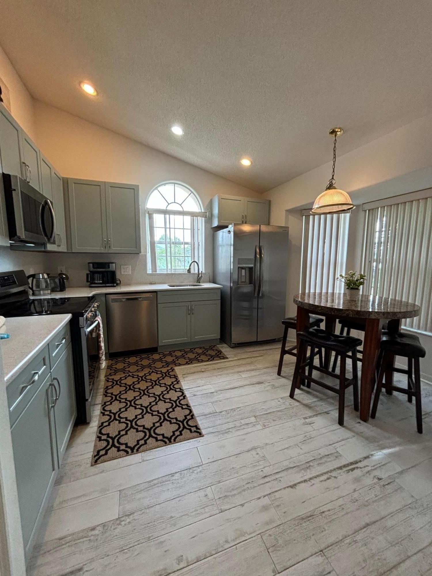 Bsv1607 - Amazing 5 Bedroom Home With Free Wifi And Private Pool & Spa 올랜도 외부 사진